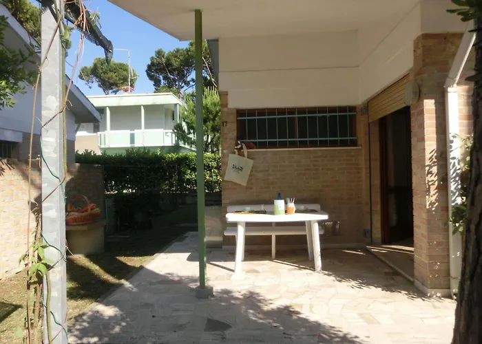 Bright With Garden And Parking - Beahost *