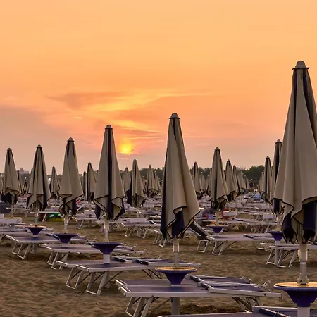 Bright With Garden And Parking - Beahost Bibione